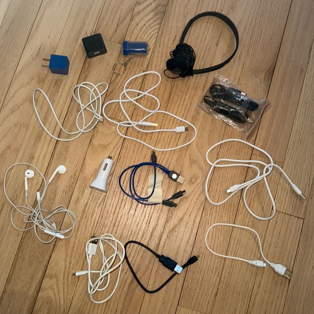 14 Piece collection of Cables for Cell Phones, Headphones & Accessories Bundle